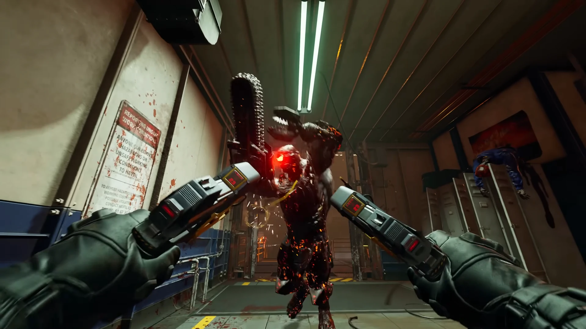 Un jugador de Killing Floor 3 ataca con dos motosierras a un Zed en llamas en un pasillo industrial